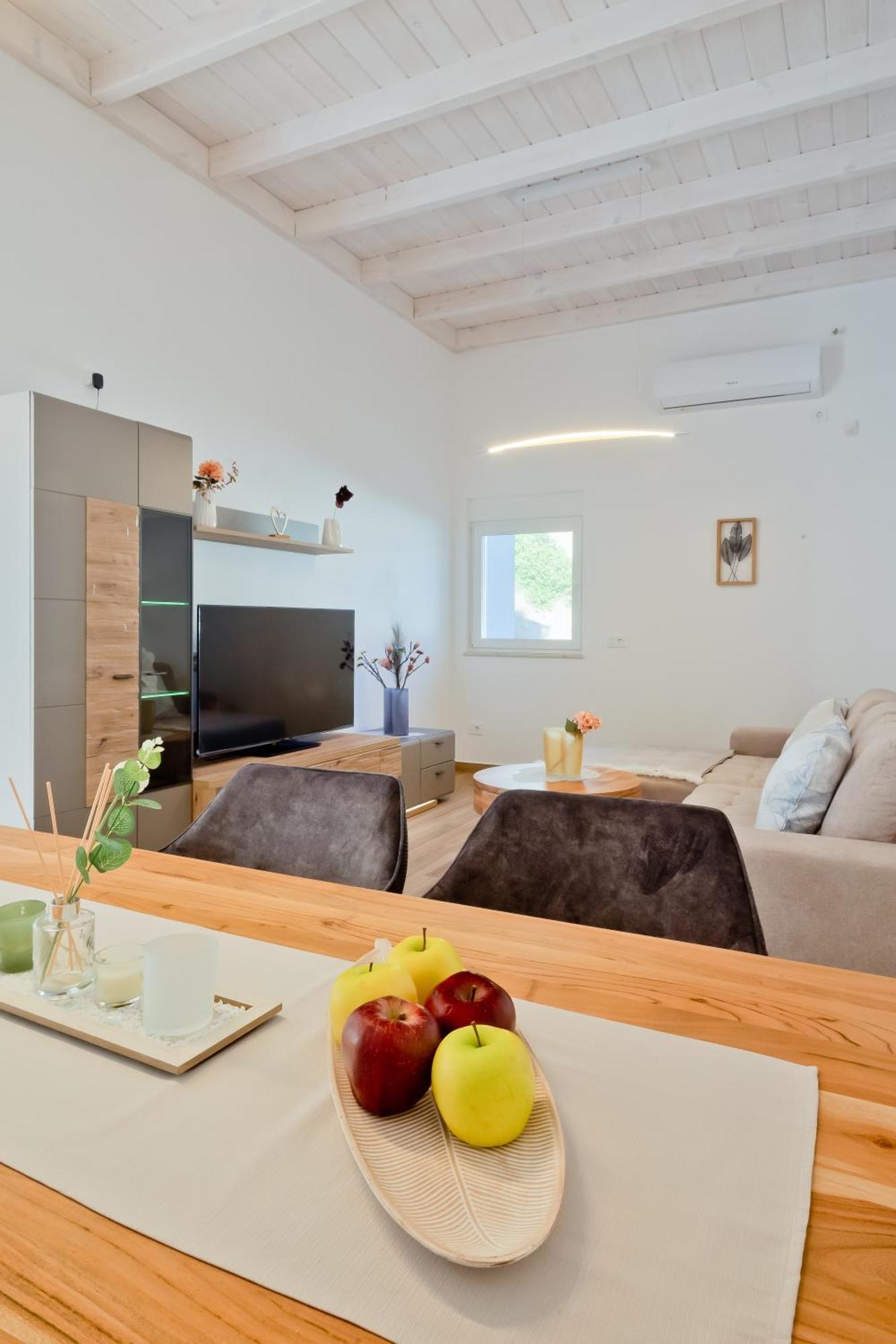 Giannis Apartments Diafani Luaran gambar